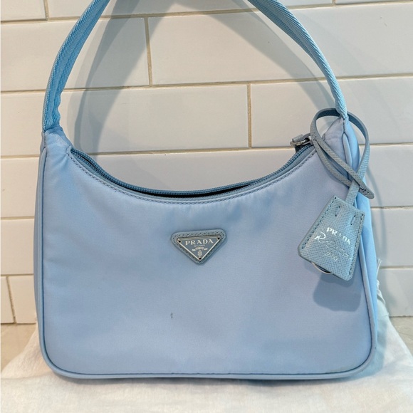 Prada Re-Edition 2000 Nylon Light Blue - Picture 11 of 12